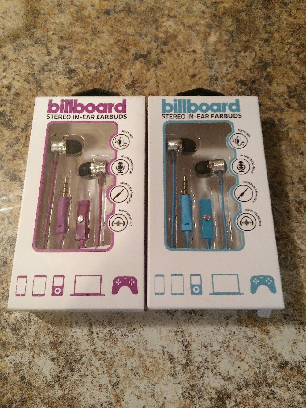 New bundle of earbuds